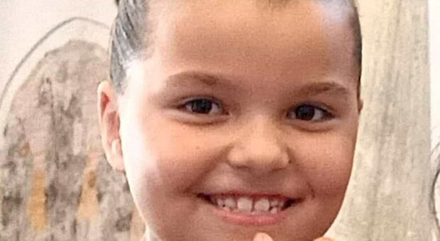 Febbre e vomiti, Giulia Rosa muore a 8 anni. Era stata dimessa dall'ospedale. L'esposto dei genitori: «Vogliamo giustizia»