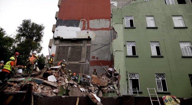Terremoto, forte scossa in Messico: torna la paura nella Capitale. Epicentro nel Sud