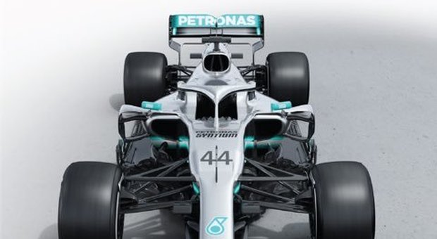 Formula 1, ecco la nuova Mercedes, Hamilton: «Sono entusiasta»