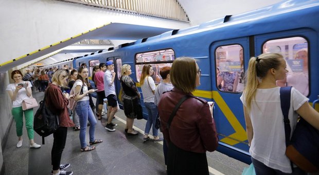 Ucraina, allarme bomba a Kiev nel giorno della finale di Champions: cinque stazioni metro evacuate