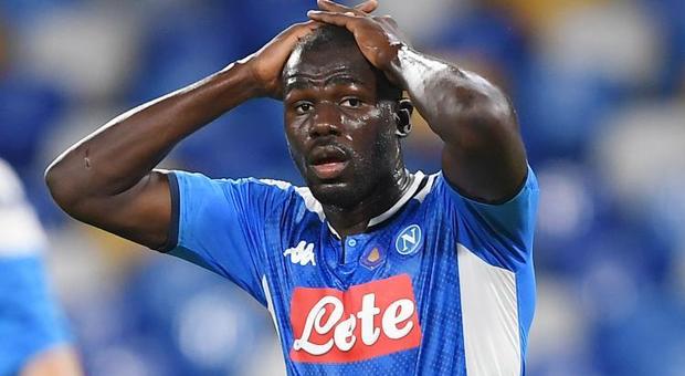 Udinese-Napoli, allarme Koulibaly: è in dubbio per un trauma alla spalla