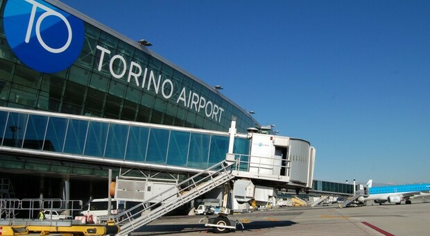 Il logo dell'aeroporto di Torino Caselle, gestito dalla società Sagat