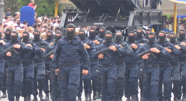 18 ottobre 1977 Viene costituito il Gis dei Carabinieri