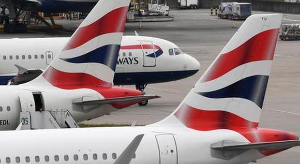 British Airways, l'aereo è infestato dalle cimici: l'equi paggio si ribella e il volo non parte