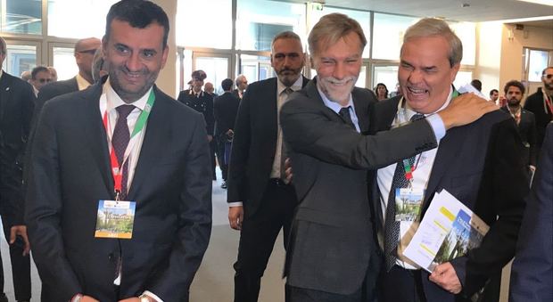 Antonio Decaro Presidente Anci, ministro Graziano Delrio e Sindaco Achille Variati