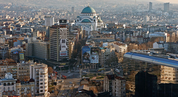 Belgrado, imprenditori e manager russi (e spie) in fuga da Putin investono nella nuova "Casablanca d'Europa"