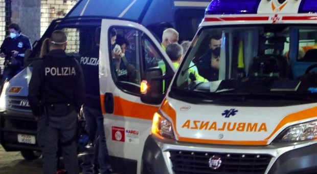 Milano, operaio trovato morto in un capannone: sarebbe caduto da una scala
