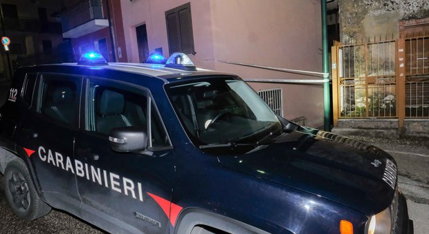Giallo in Campania: trovati morti in casa madre e figlio scomparsi da giorni