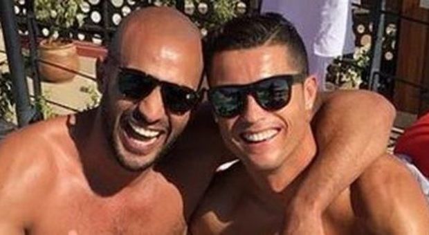 CR7 e l'amico lottatore, il Real: "Basta ai viaggi in Marocco"