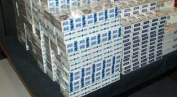 Irpinia: dipendente dei Monopoli ruba 200 stecche di sigarette