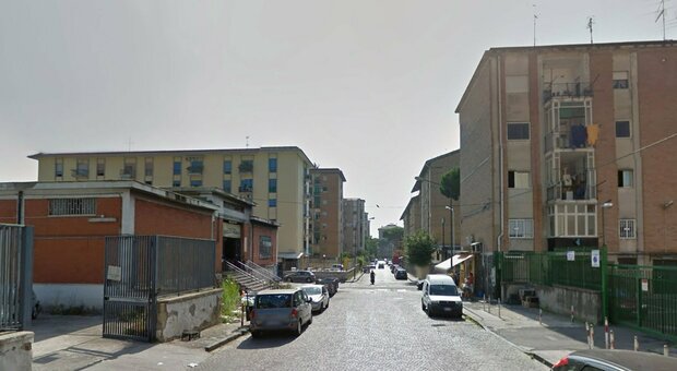 Napoli, nel Rione Traiano sequestrati tre impianti di videosorveglianza abusivi