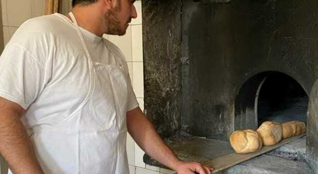 Tra i corsi della scuola di formazione di Rovigo c'è anche quello per imparare a fare il pane