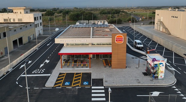 Arriva Burger King: apre a dicembre nel quartiere Stadio. Drive in, stazione carburanti e 30 assunzioni