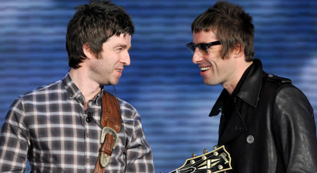 Liam e Noel Gallagher hanno ricominciato a parlarsi: nuova speranza per una Oasis reunion