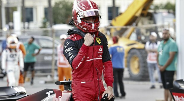 Formula 1, Gp di Baku: Leclerc in pole davanti a Perez e Verstappen. Quarto l'altro ferrarista Sainz
