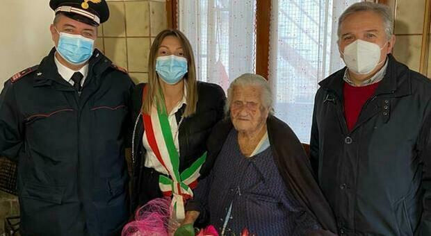 Cento anni per nonna Checca, Castelnuovo di Farfa in festa