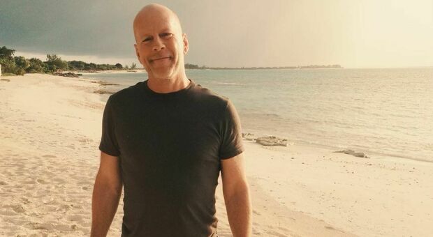 Demenza frontotemporale, cos'è la malattia che ha colpito Bruce Willis: le differenze con il morbo di Alzheimer