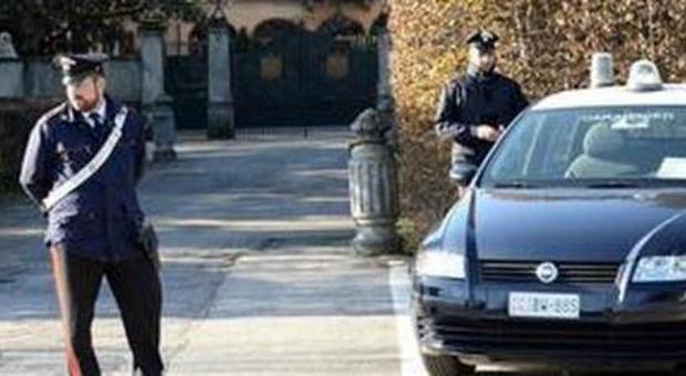 Imprenditore 30enne si dà fuoco davanti alla villa di Berlusconi