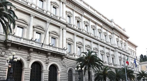 Coronavirus, Bankitalia: "Rischio ripresa contagi in Italia"
