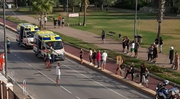 Porto Sant'Elpidio, malore sotto gli occhi dei passanti durante il Triathlon: muore un 80enne che andava a fare colazione