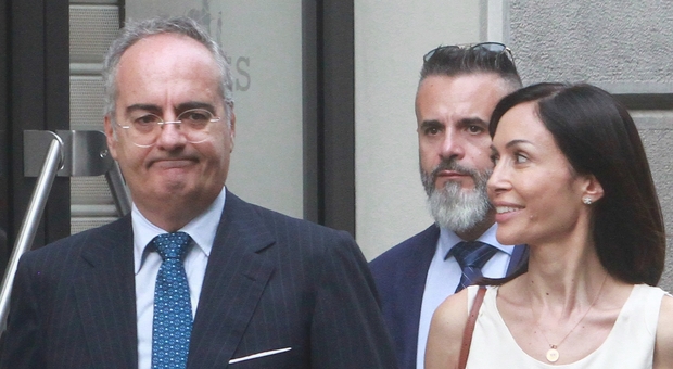 Mara Carfagna, chi è il marito Alessandro Ruben. L'ex Marco Mezzaroma, il divorzio, la figlia Vittoria Mara Carfagna, chi è il marito Alessandro Ruben. L'ex Marco Mezzaroma, il divorzio, la figlia Vittoria