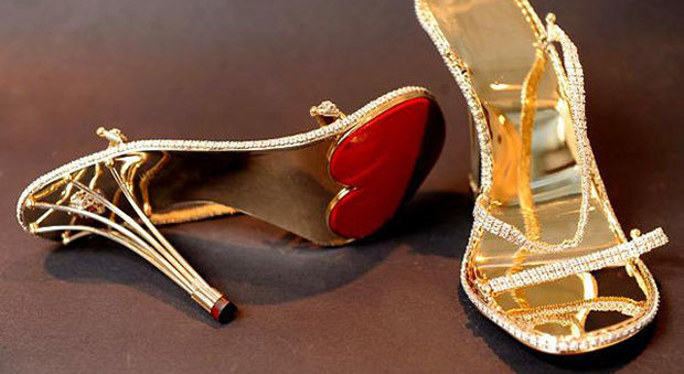 Scarpe, le più costose al mondo le Borgezie Eternal Diamond in oro e diamanti