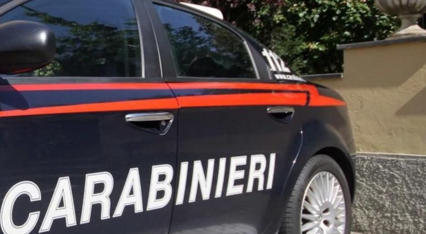 Anziano picchiato e ucciso nel suo letto nel Modenese: ricercati un uomo e una donna
