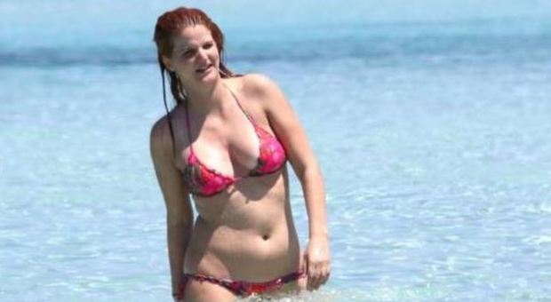 Chiara Galiazzo supera la «prova» bikini a Formentera