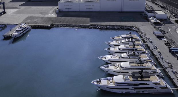 Yacht del Gruppo Ferretti nel suo cantiere navale