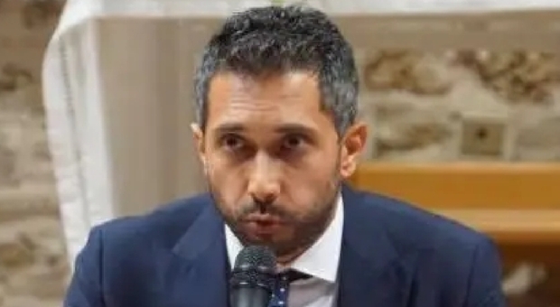 Il sindaco di Greccio, Emiliano Fabi
