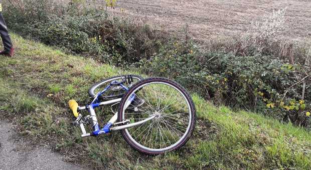 Esce in bici, Flavio trovato morto in un fossato: aveva solo 52 anni