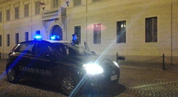 Monte Porzio, rubava dalle automobili in sosta: preso da carabinieri in borghese