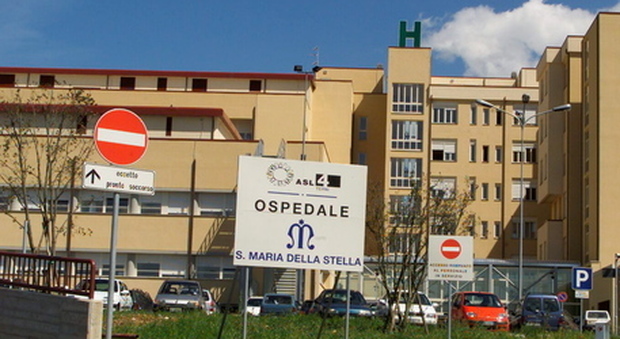 Coronavirus, infermiere contagiato: chiusi due reparti all'ospedale di Orvieto.