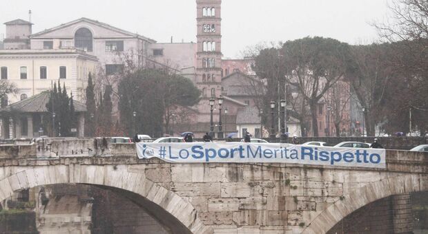 La protesta dello sport sui ponti