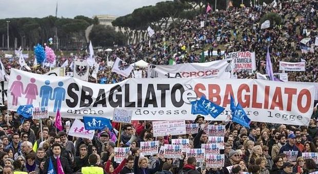 Family Day a Roma, sfida alle unioni civili. «Ma non è una piazza "contro"»