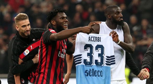 Milan-Lazio, maglie, risse e veleni: è una vigilia di tensione