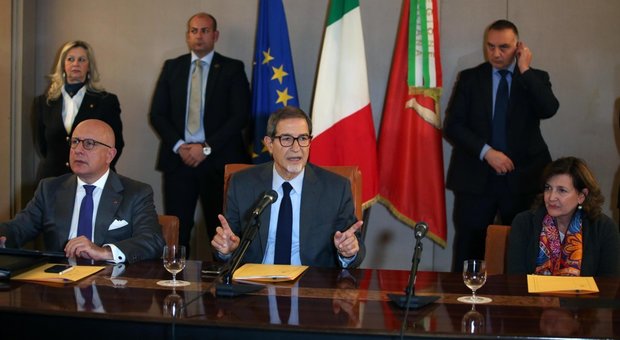«Dipendenti con finte adozioni per avere la 104»: la denuncia del governatore della Regione Sicilia