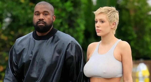 Kanye West denunciato per percosse: «Ha picchiato un ragazzo che avrebbe molestato Bianca Censori»