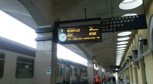 Guasto in stazione a Polignano: treni fermi o in ritardo sulla tratta Lecce-Bari
