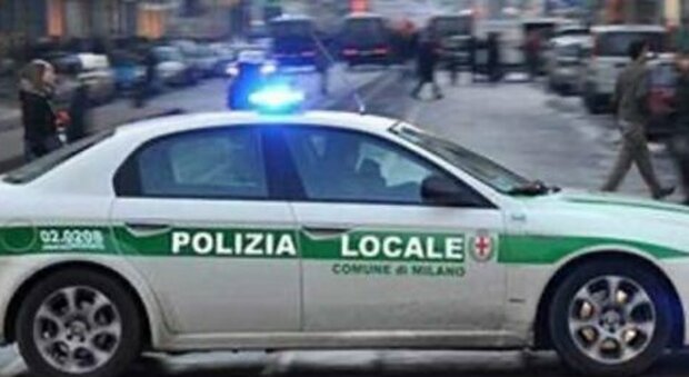 Milano, arrestata ladra seriale: commetteva furti nei negozi di Corso Buenos Aires