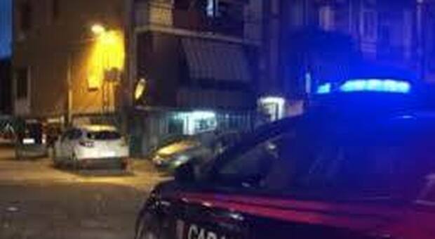 Ucciso a coltellate nel Napoletano, arrestato il cognato: «Insidiava mia figlia»