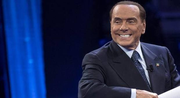 Il ritorno di Berlusconi: «Migranti, giustizia e tasse: così cambio l'Italia»