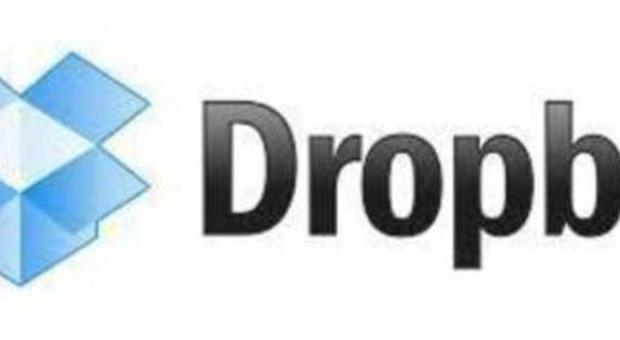 Dropbox, magazzino dati sul cloud, punta anche a foto e mail