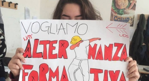 Scuola lavoro, diseguaglianza tra i giovani. Gli studenti di Nocera Inferiore protestano.