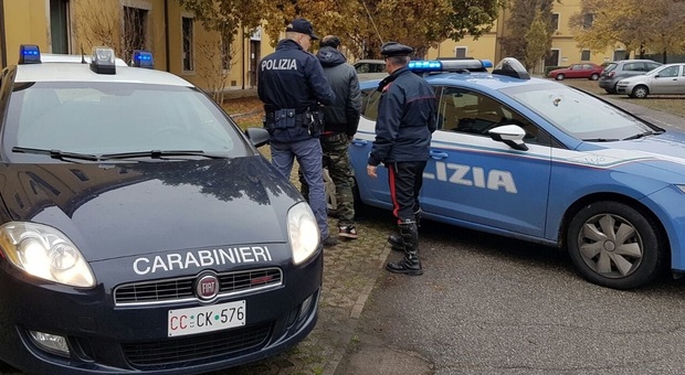 Camorra, quattro arresti a Napoli: minacce al pentito del clan e racket