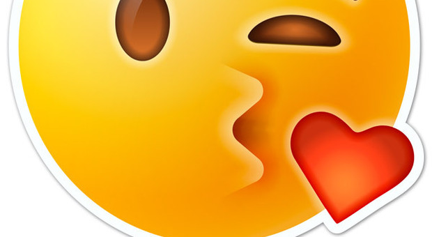 World Emoji Day, alla festa delle «faccine» vince sempre il bacio