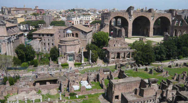 Archeoturismo: da Roma e Pompei l'80% degli incassi italiani