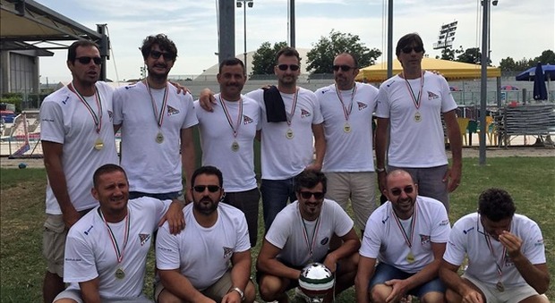 Il Posillipo vince i campionati master over 40 a Riccione