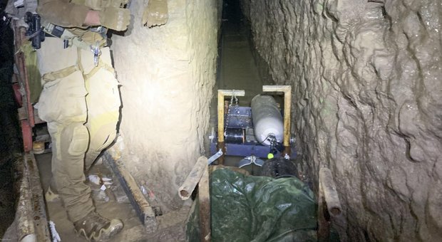 Tunnel record dei narcos scoperto tra Messico e Stati Uniti: è lungo 1,5 km