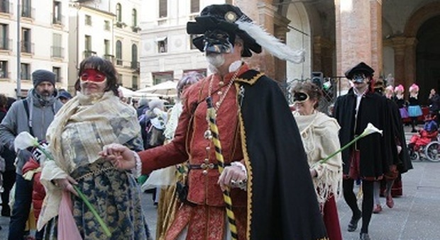 Il centro di Vicenza è stato animato da costumi d'epoca, giochi e majorette